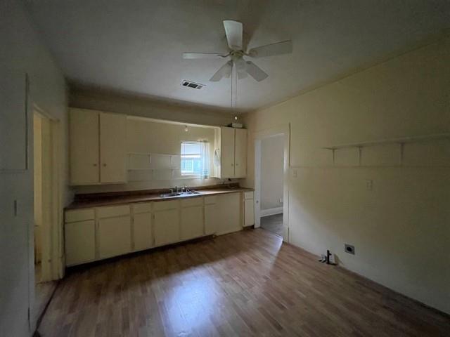 Foto del edificio - 300 S Gribble St