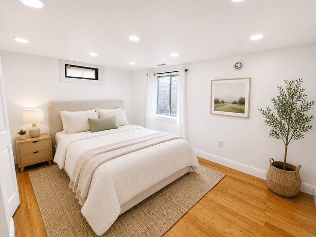 Foto del edificio - 6724 N Winston Dr