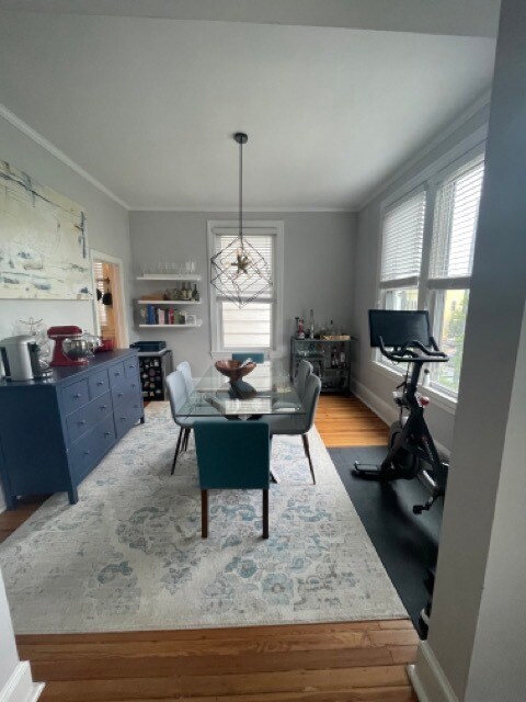 Dining Room - 520 E St NE