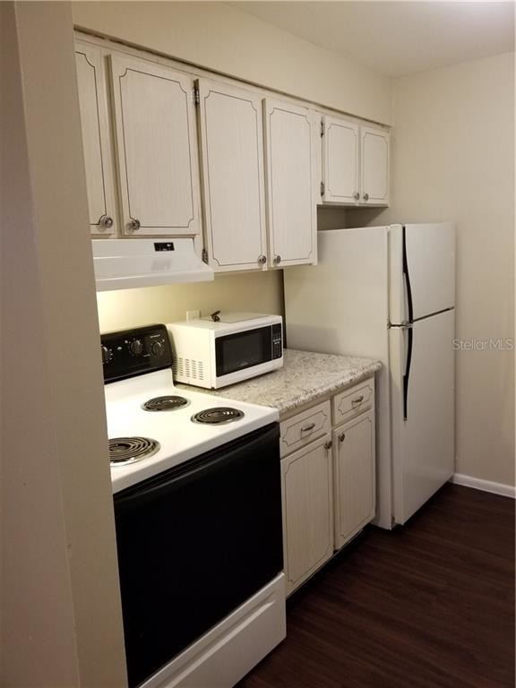 Foto del edificio - 4315 Aegean Dr