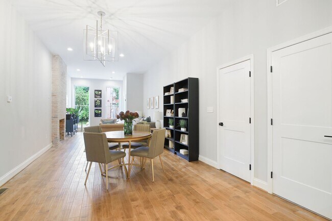 Foto del edificio - 2 Bedroom + 2 Full baths