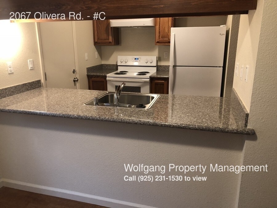 Primary Photo - 2067 Olivera Rd