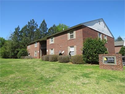 Primary Photo - 109 Reaves Pl