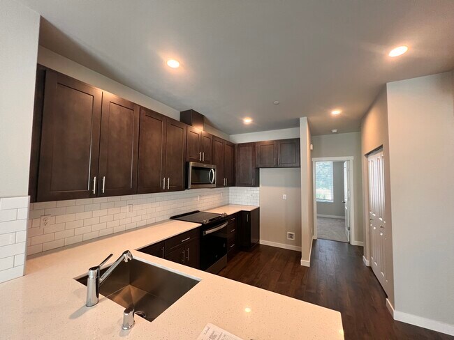 Foto del edificio - 9612 19th Ave SE