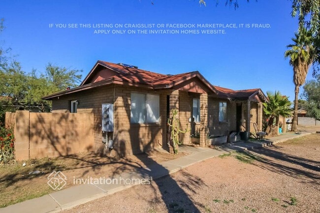 Building Photo - 535 S Udall