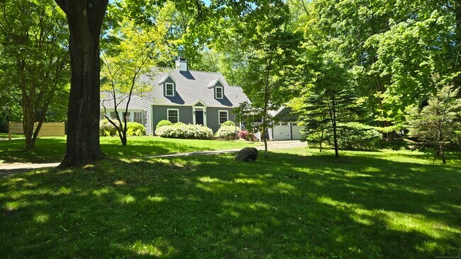 Foto del edificio - 287 Georgetown Rd