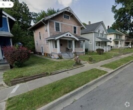 Building Photo - 1236 Kinsmoor Ave