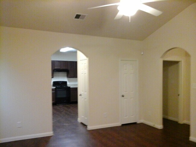 Building Photo - 12119 Pia Drive