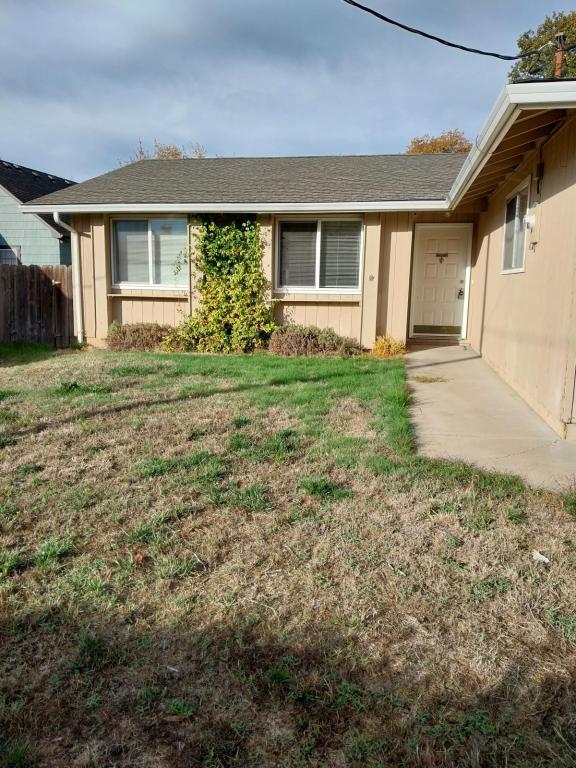 Foto del edificio - 716 NE 12th St