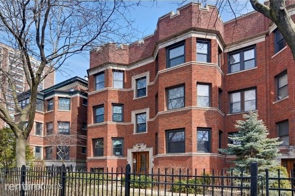 Primary Photo - 4211 N Sheridan Rd