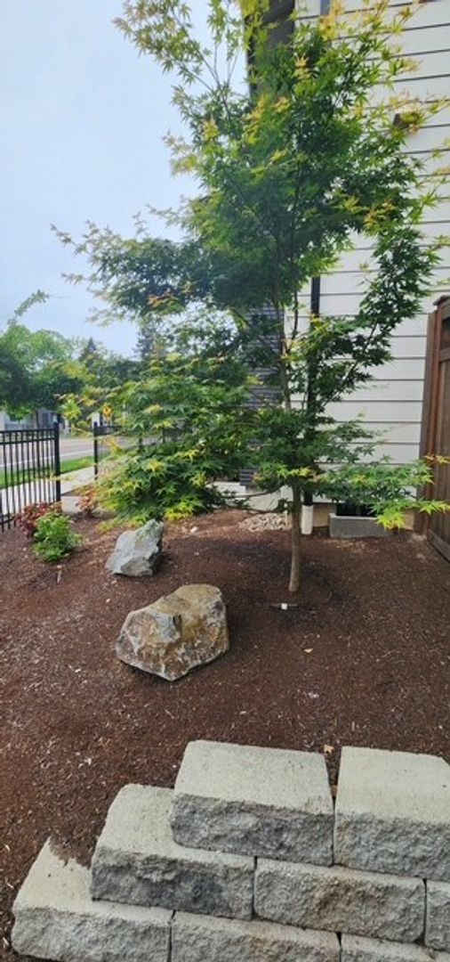 Foto del edificio - $3,595 -Two-Story 4 Bedrooms, 2.5 Bathrooms Contemporary Home Awaits Your Tenancy!
