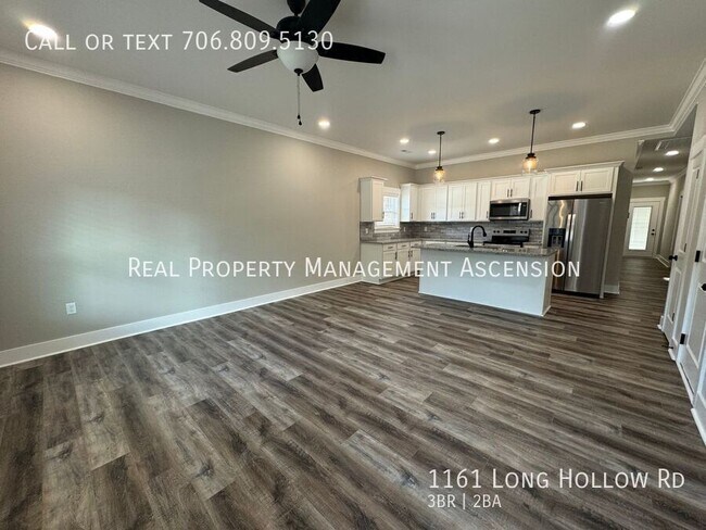 Foto del edificio - 1161 Long Hollow Rd