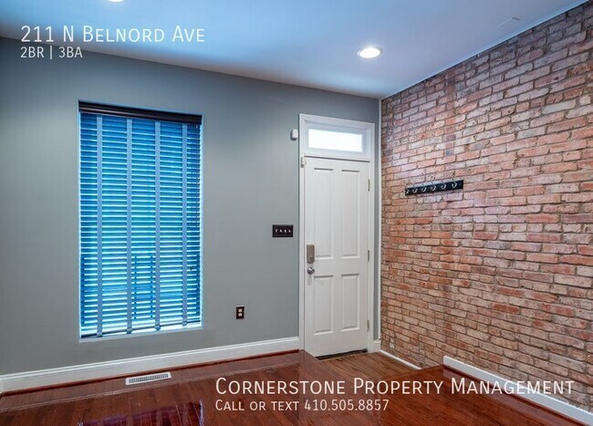 Building Photo - 2 Bed, 2.5 Bath I $1700 | 211 N Belnord Av...