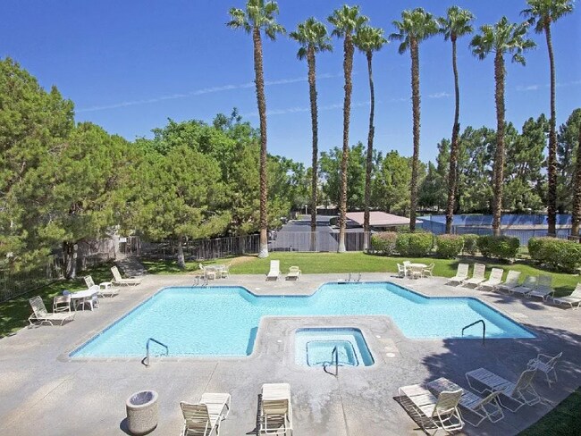 Building Photo - 2857 N Los Felices Rd