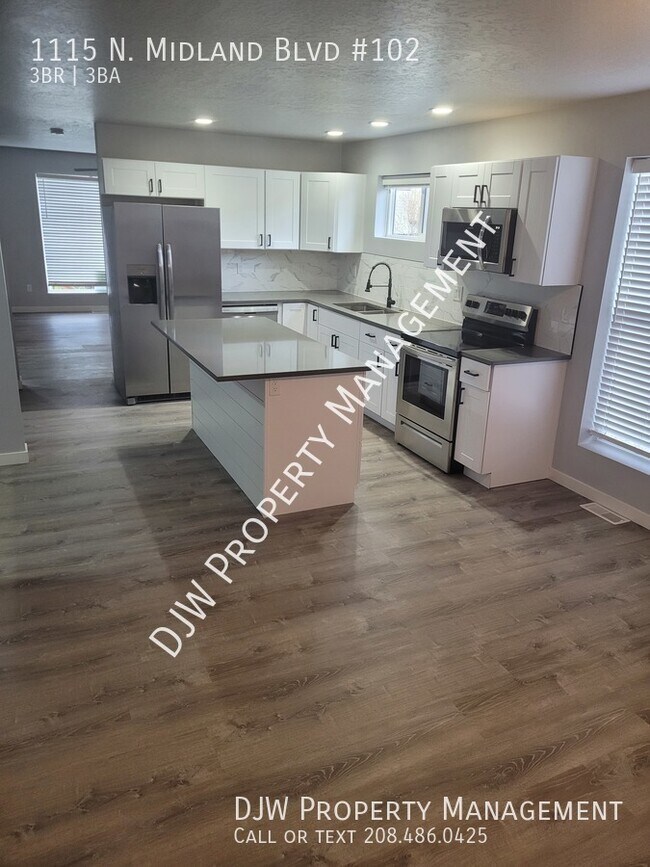 Building Photo - NEW Build Close to Karcher shopping! Half ...