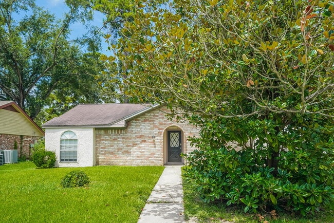 Building Photo - 23127 Briarcreek Blvd