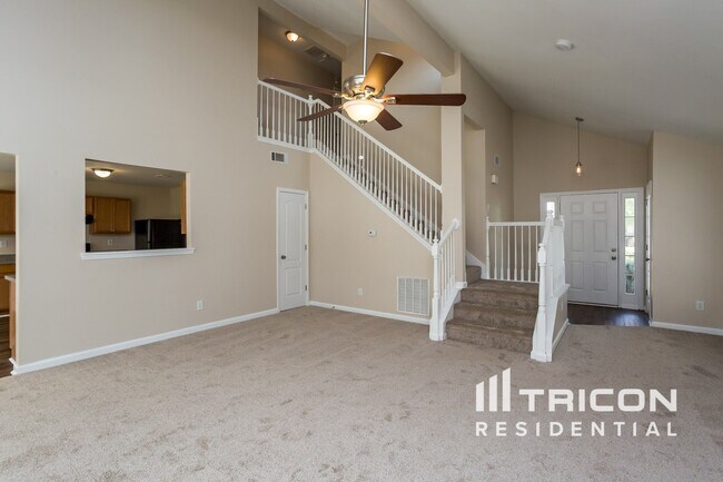 Foto del edificio - 145 Lakeview Trail