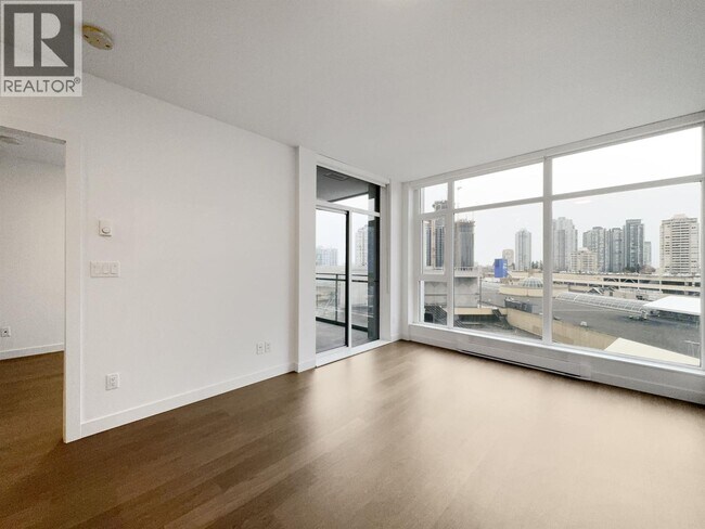 Building Photo - 6098 Station St