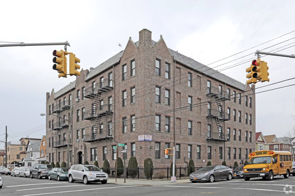 Primary Photo - 103-02 117th St