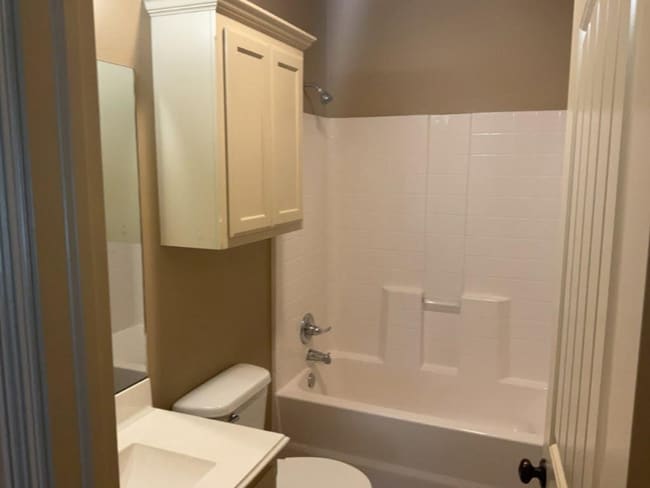 Building Photo - 14537 S Urbana Ct