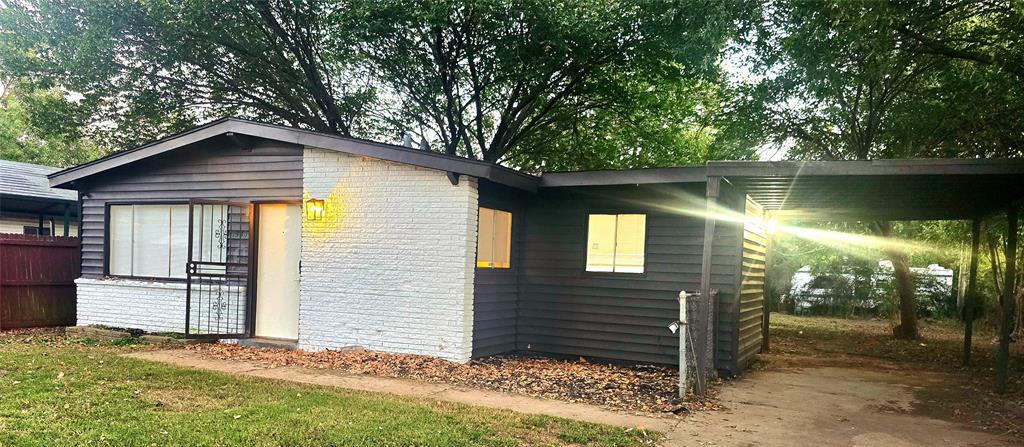 Foto principal - 1530 E 52nd St N