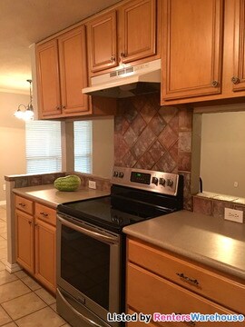 Building Photo - 1002 S Jupiter Rd