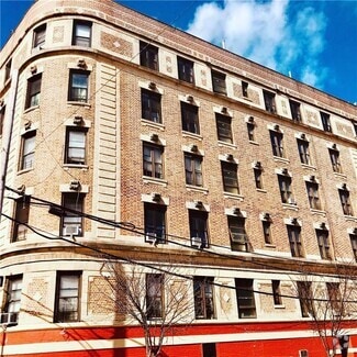 Building Photo - 883 E 165th St