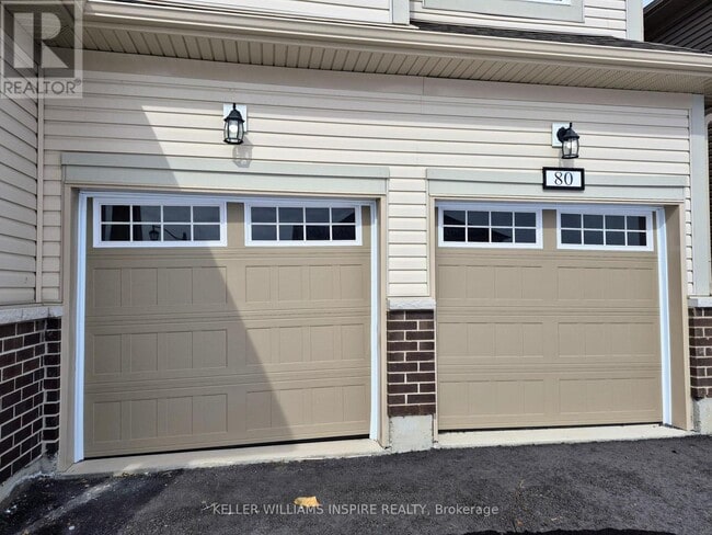 Building Photo - 80 Golf Links Dr