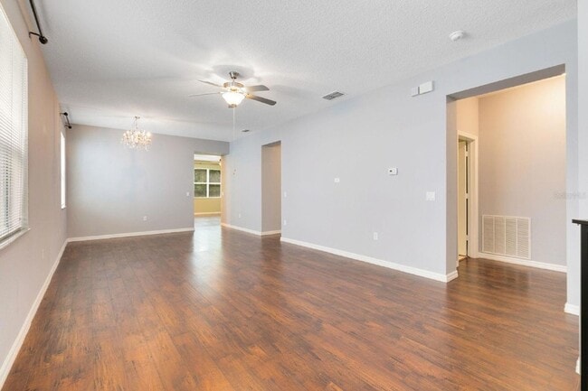 Foto del edificio - 12832 Oulton Cir