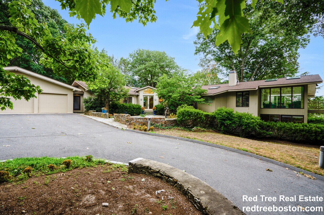 128 Baldpate Hill Rd, Newton, MA 02459 House Rental in Newton, MA