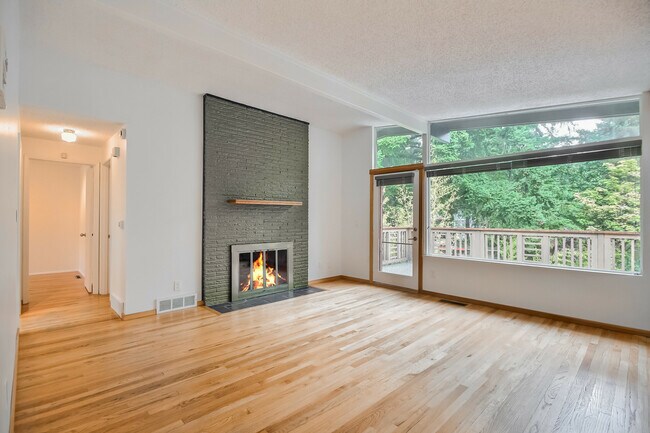 Foto del edificio - 4020 156th Ave SE