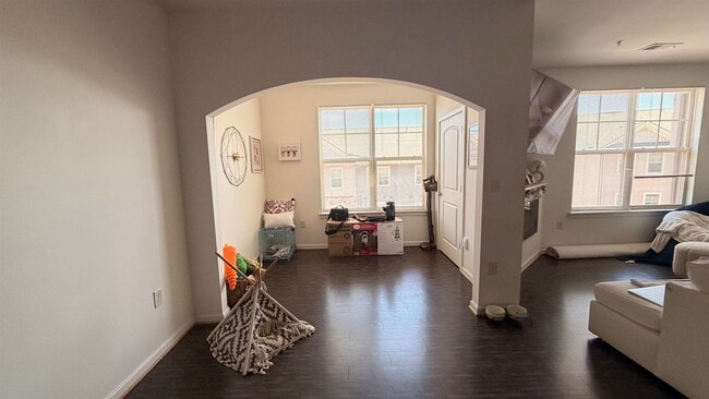 Building Photo - 106 Community Way