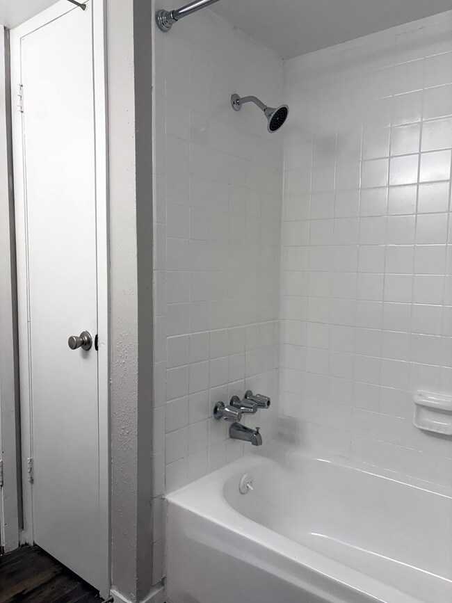Interior Photo - Creeks Edge Apartments