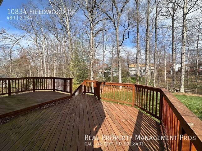 Photo - 10834 Fieldwood Dr House