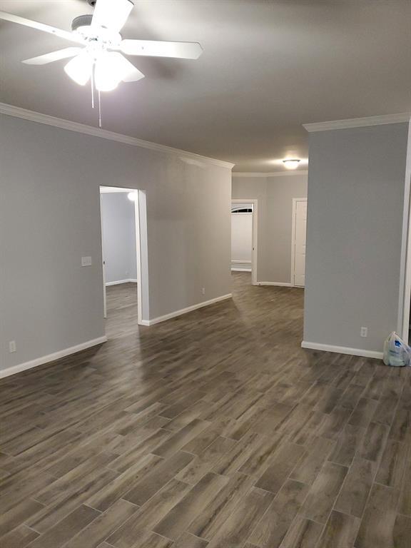 Foto del edificio - 17608 Cranbrook Rd