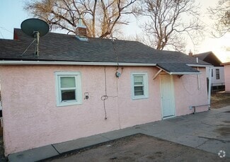 Building Photo - 2428 E Evans Ave