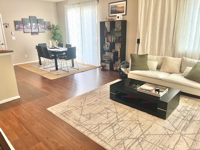 Foto del edificio - 3453 Juno St NE