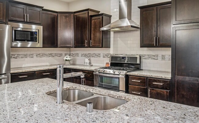 Foto del edificio - 1818 144th Ln SW