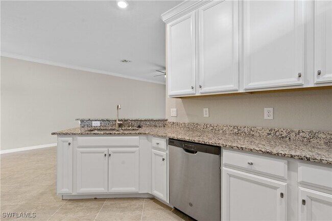 Building Photo - 10328 Prato Dr