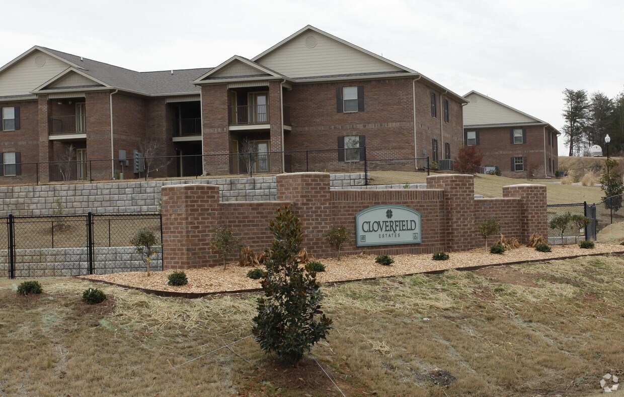 Foto del edificio - Cloverfield Estates