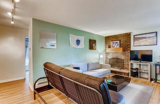 Foto del edificio - 1233 N Ogden St