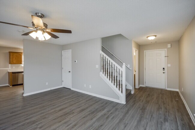 Building Photo - 5862 Amerson Ln