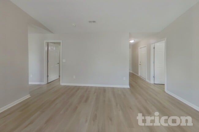Building Photo - 257 Waxberry Ct