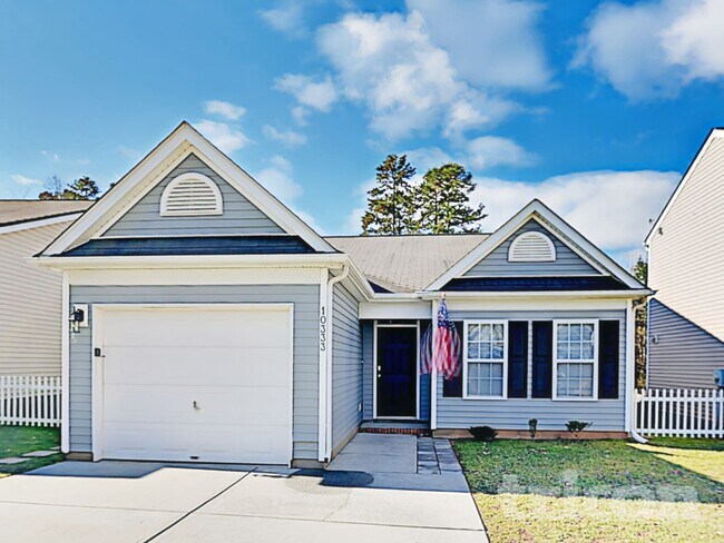 Building Photo - 10333 Hugue Way