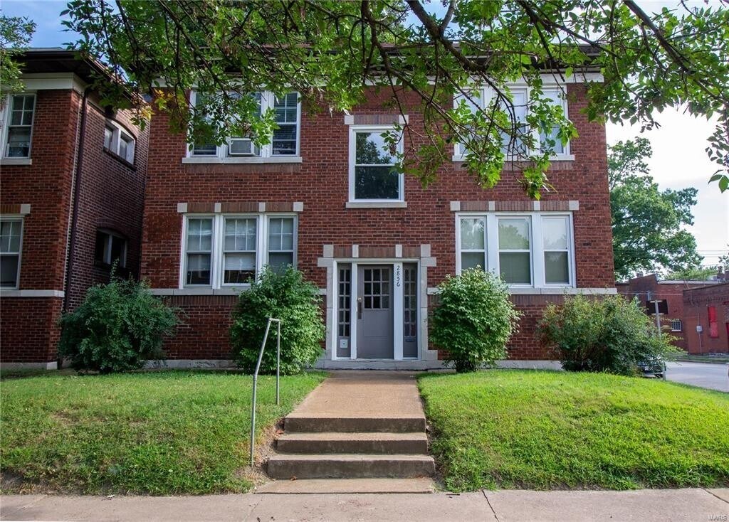 2856 Shenandoah Ave Unit 2E, St. Louis, MO 63104 Room for Rent in St