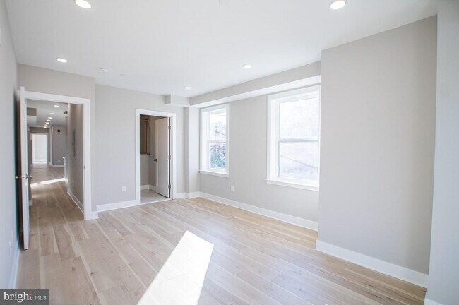 Foto del edificio - 4926 Locust St