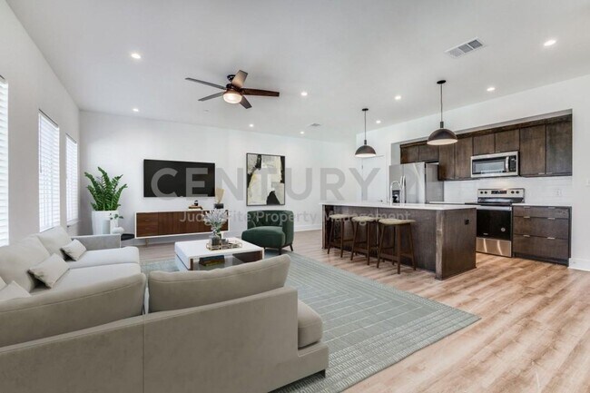 Foto del edificio - Contemporary 1/1 Apartment in Waxahachie For Rent!