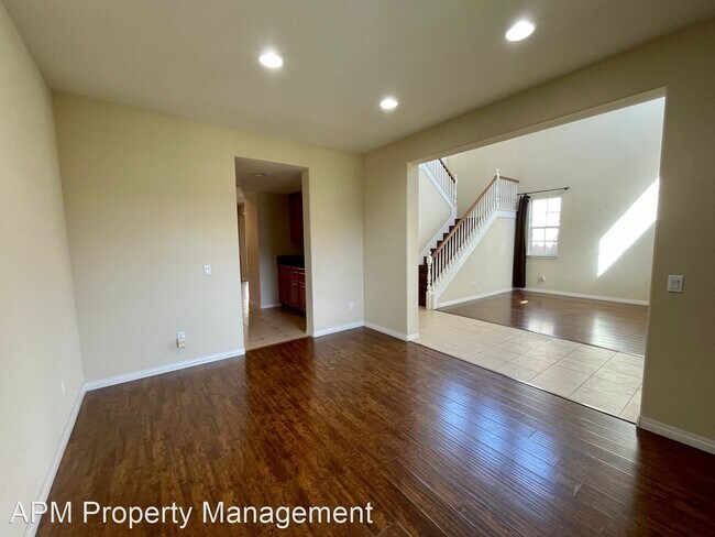 Building Photo - 6 br, 4 bath House - 8265 Gamebird St