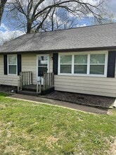 Building Photo - 4922 Marylin Ln