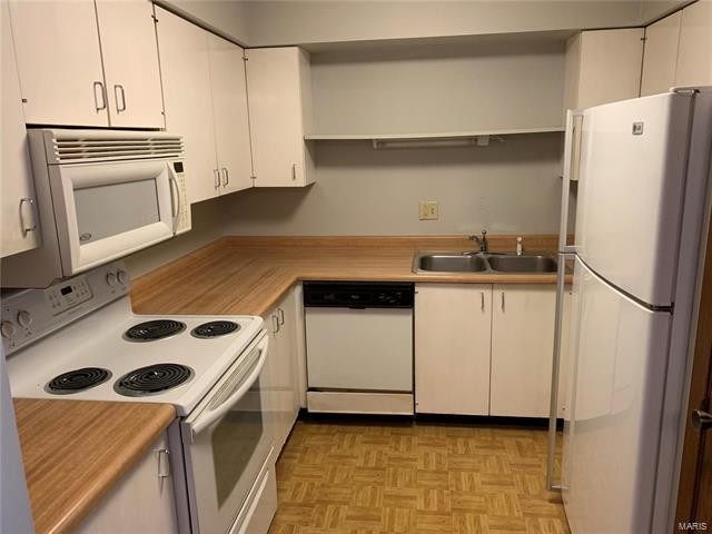 Foto del edificio - 1530 Springlet Ct
